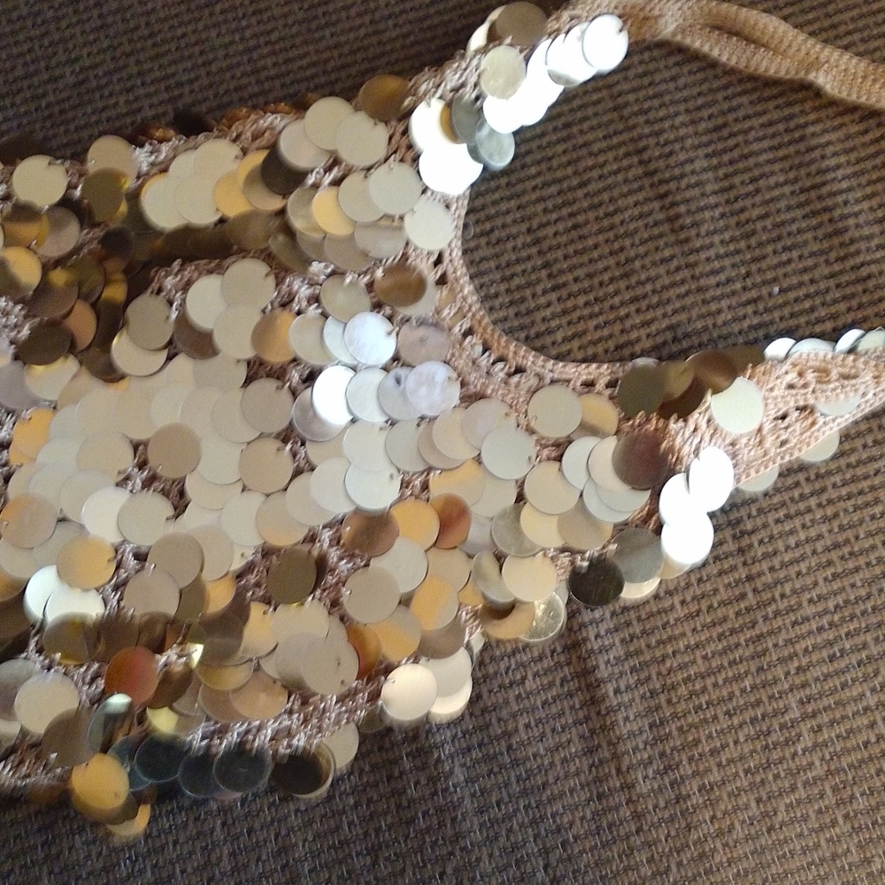 COPY - Vintage Women's Shoulder Bag, Gold, size of the body of bag is 10 x 10.
